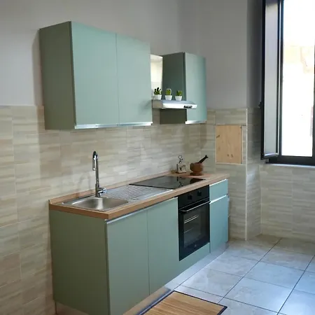 Ampio appartamento Napoli Famiglie 6 ospiti Appartamento *
