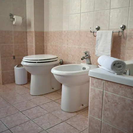 Ampio Famiglie 6 Ospiti Appartamento