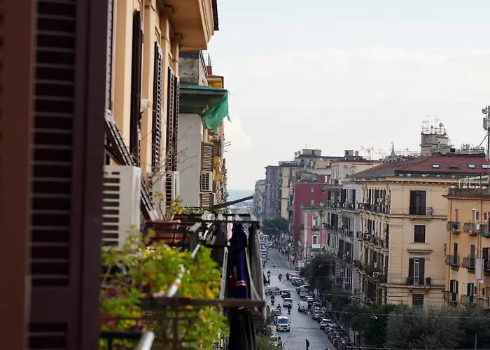 Ampio Famiglie 6 Ospiti * Nápoles